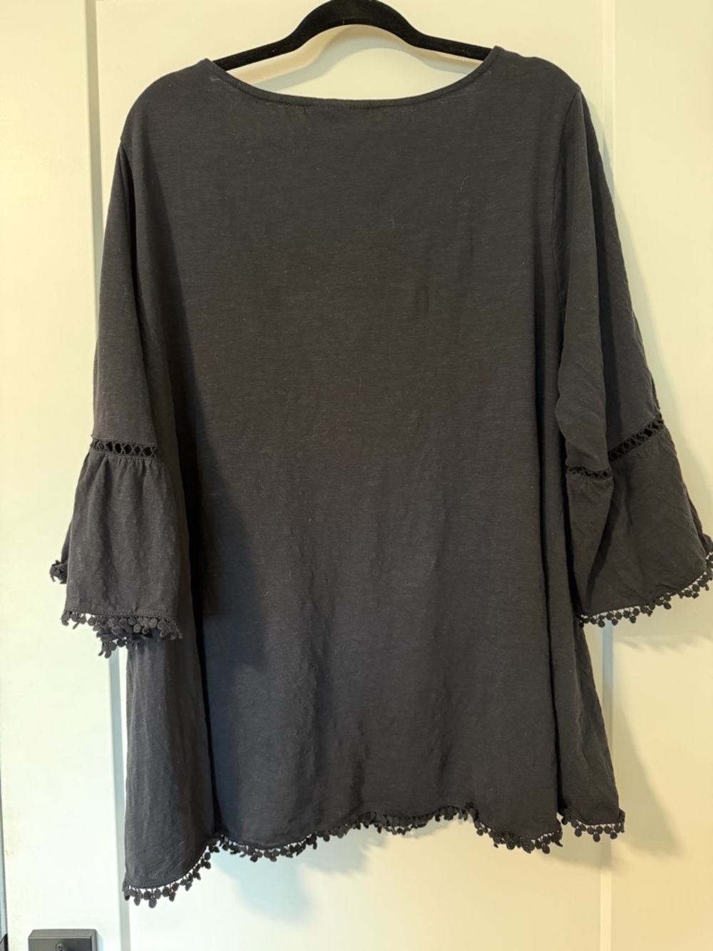 EVANS Plus Size TOP Crochet Split Sleeve Top Blouse, Black, 22/24 - Picture 3 of 4